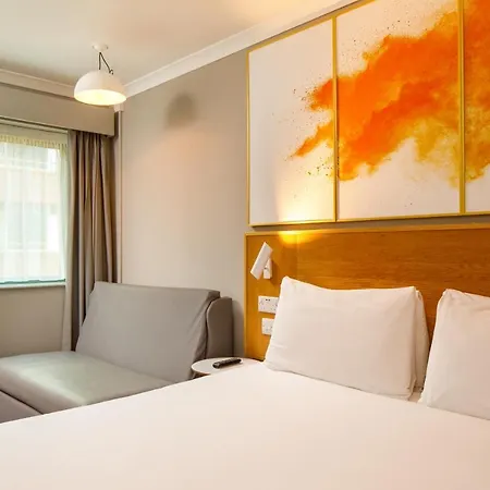 Hotel Ibis Styles Centre 3*
