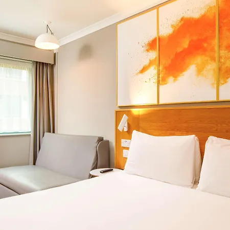 Hotel Ibis Styles Centre 3*